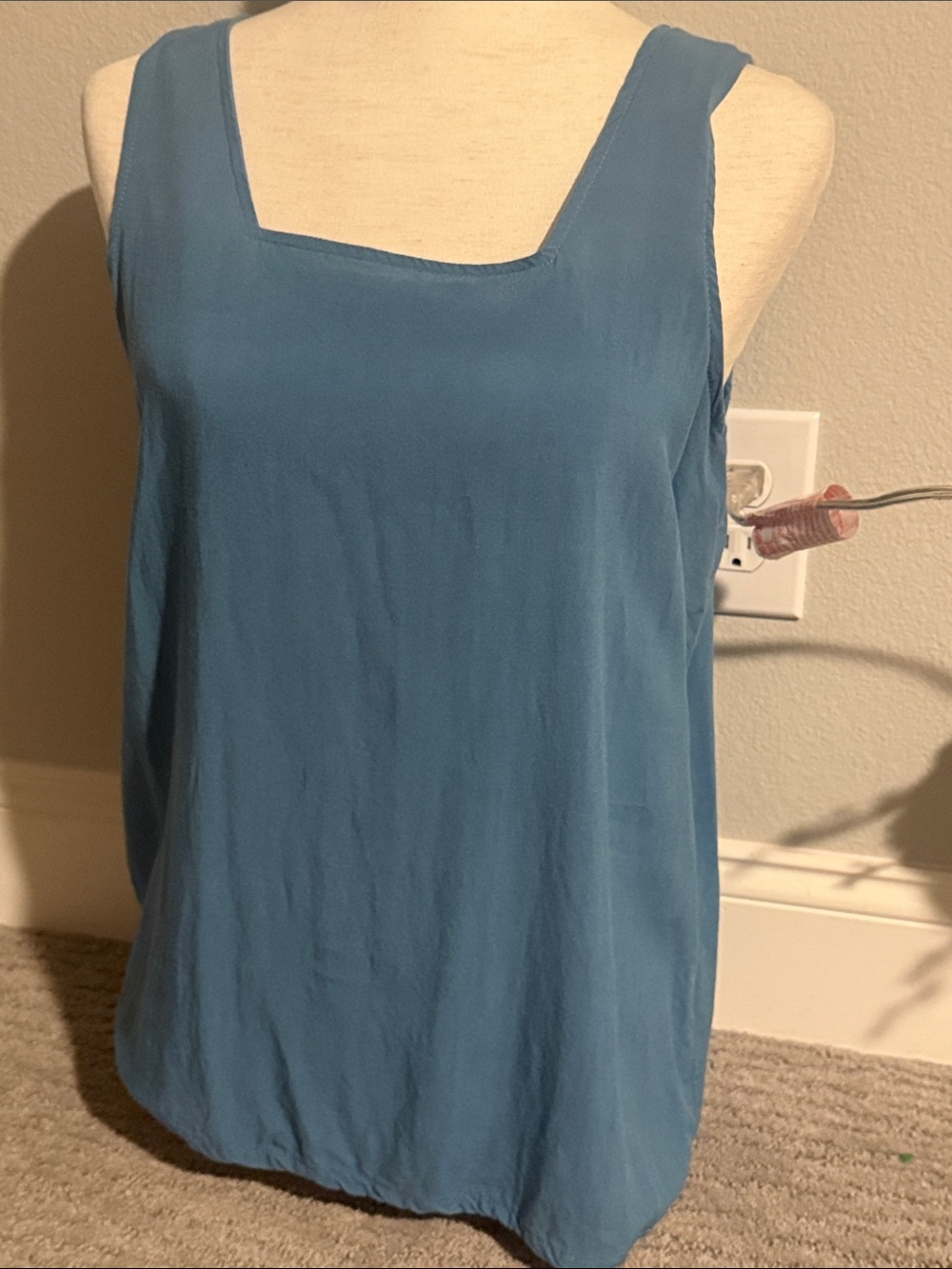 Sleeveless Square Neck Tank Top - Teal Blue